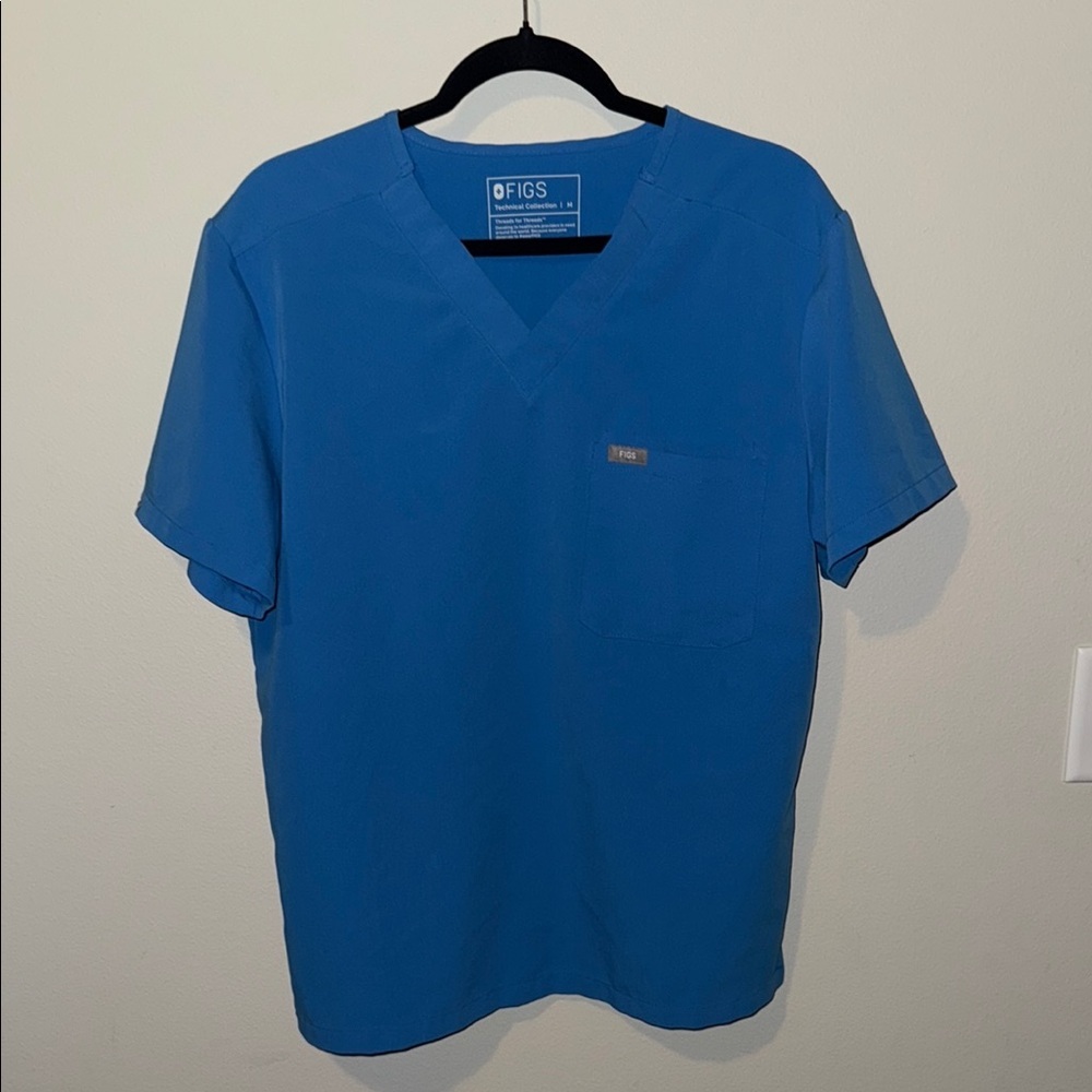 FIGS Leon Three-Pocket Scrub Top Mens Medium Blue Nurse Healthcare